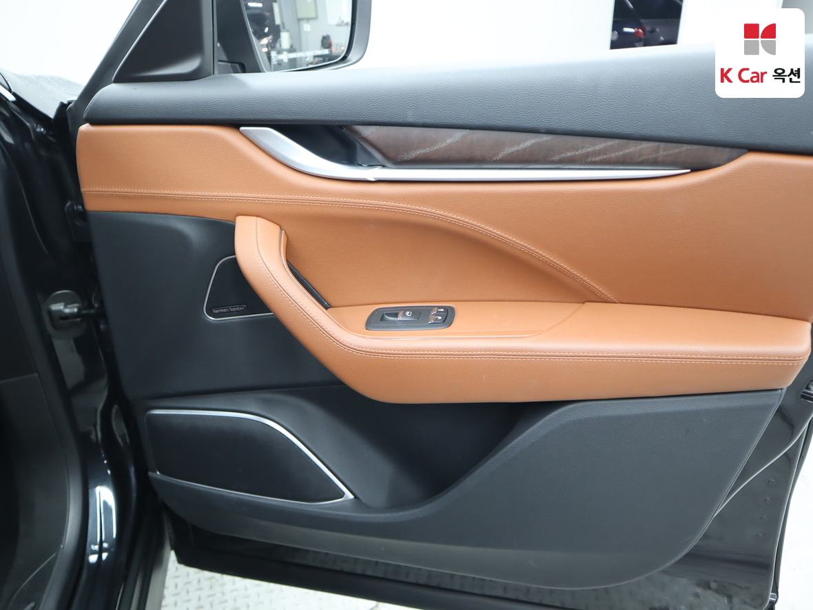 2019 - Maserati Levante