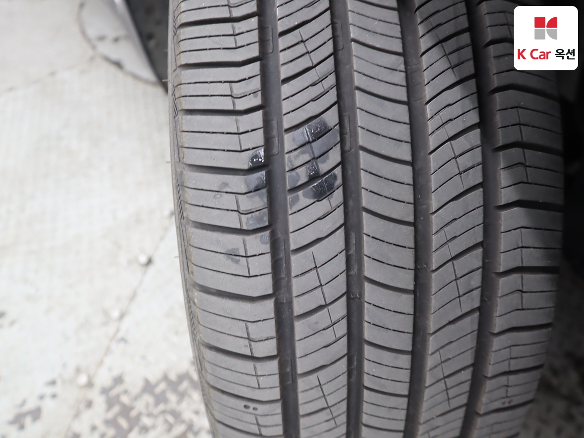 Hyundai Santa Fe 2021 - Image 32