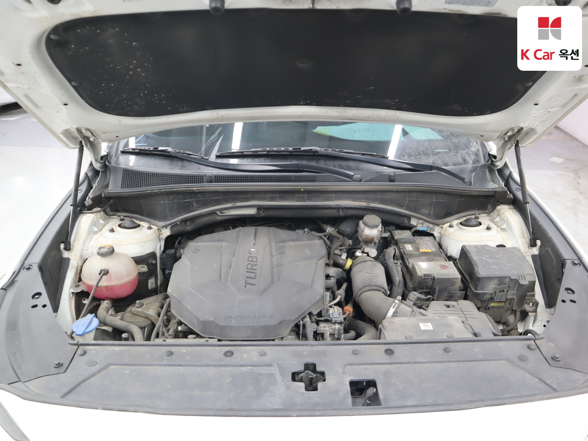 Hyundai Santa Fe 2021 - Image 33