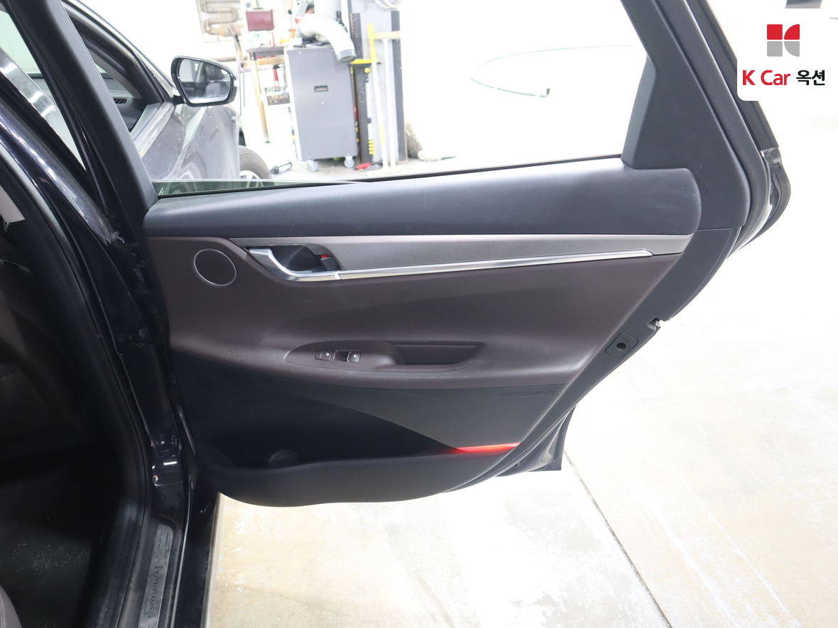 Hyundai Grandeur 2020 - Image 28