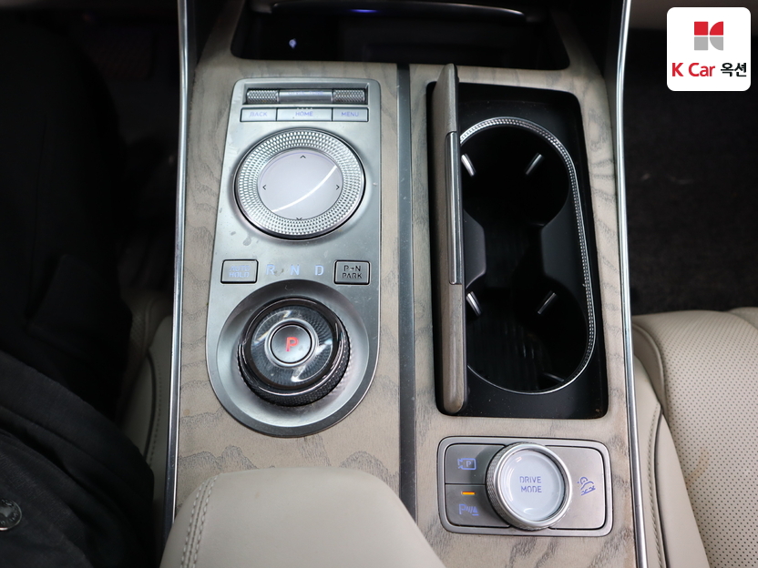 جينسس - GV80 - Image 16