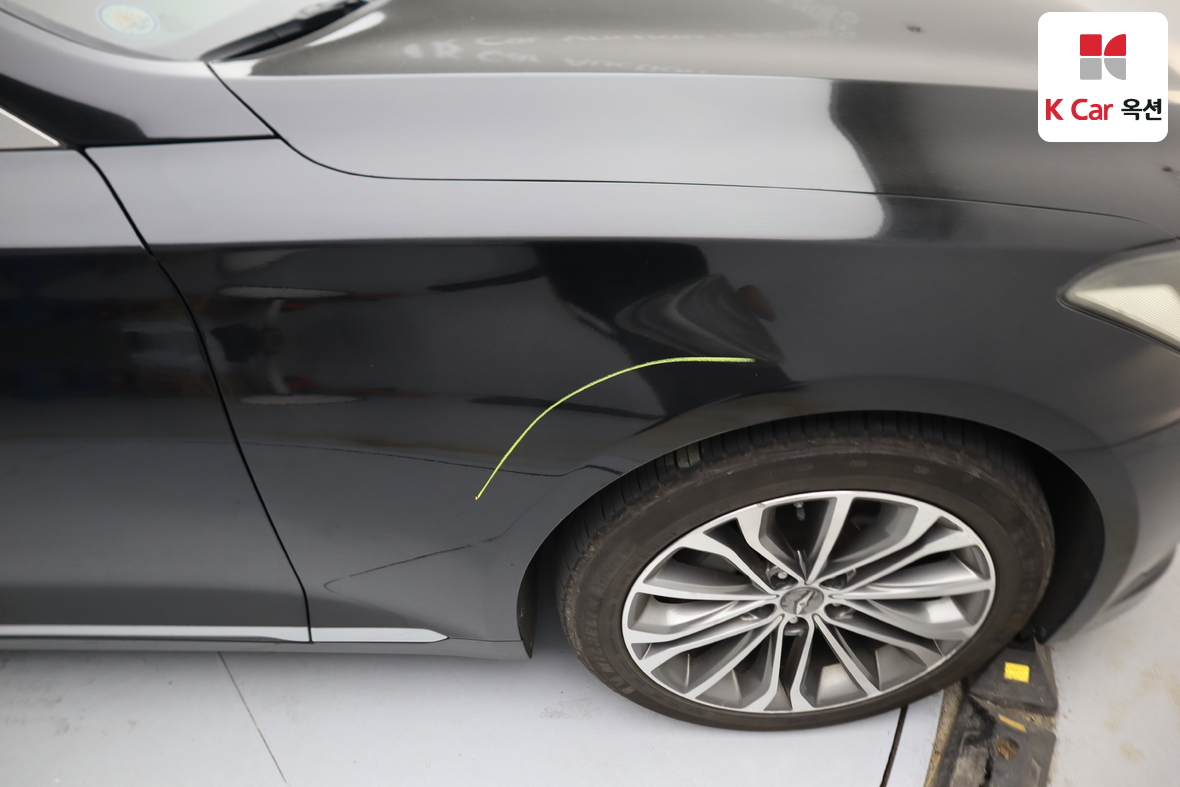 هيونداي جينيسيس 2014 - صورة 38