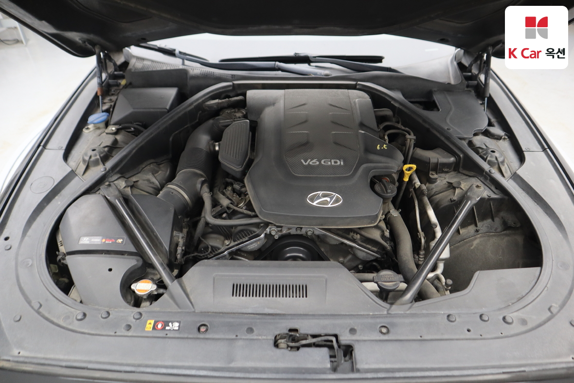 هيونداي جينيسيس 2014 - صورة 34