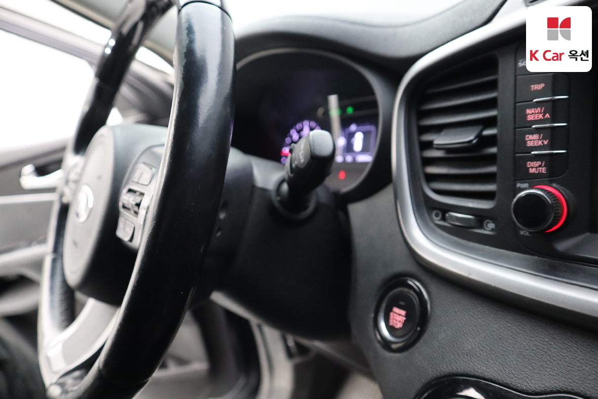 كيا سورينتو 2015 - صورة 11