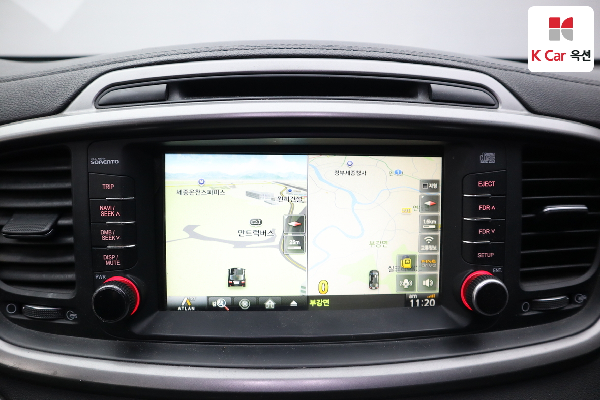 كيا سورينتو 2015 - صورة 13