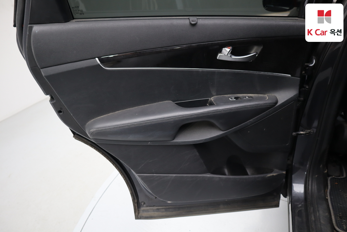 كيا سورينتو 2015 - صورة 22