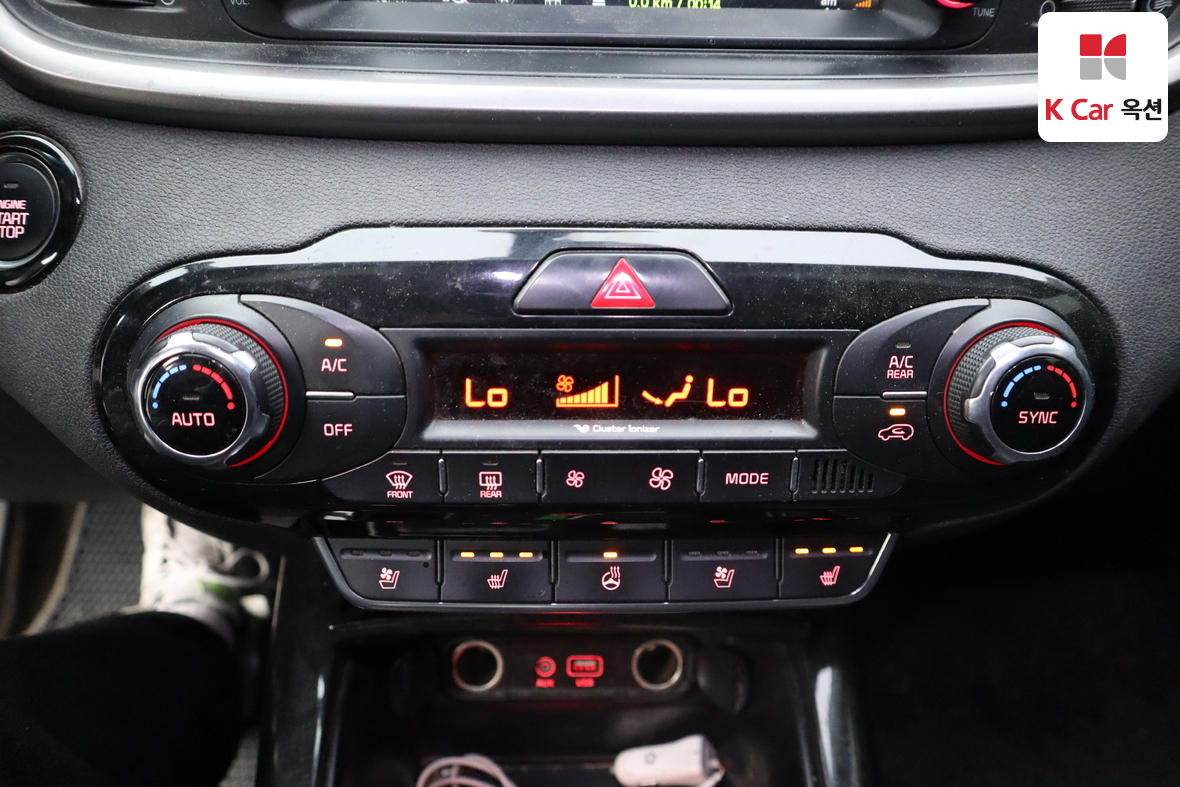 كيا سورينتو 2015 - صورة 14