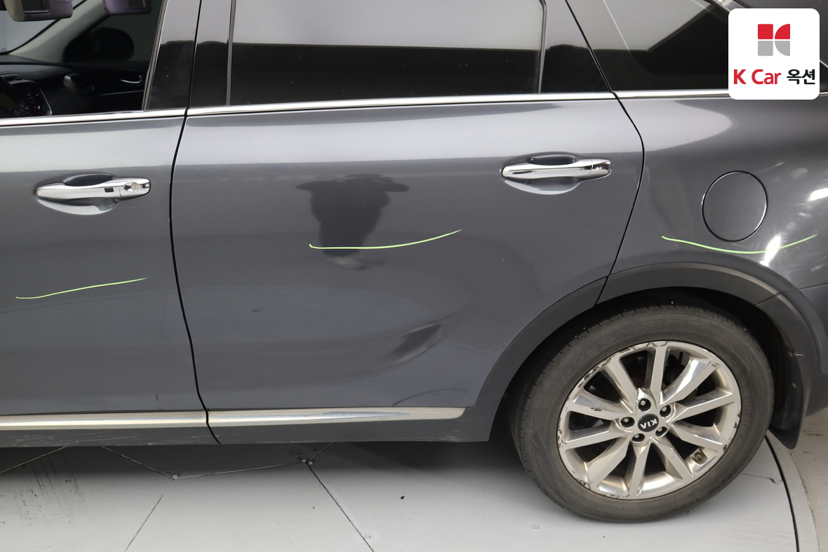 كيا سورينتو 2015 - صورة 38