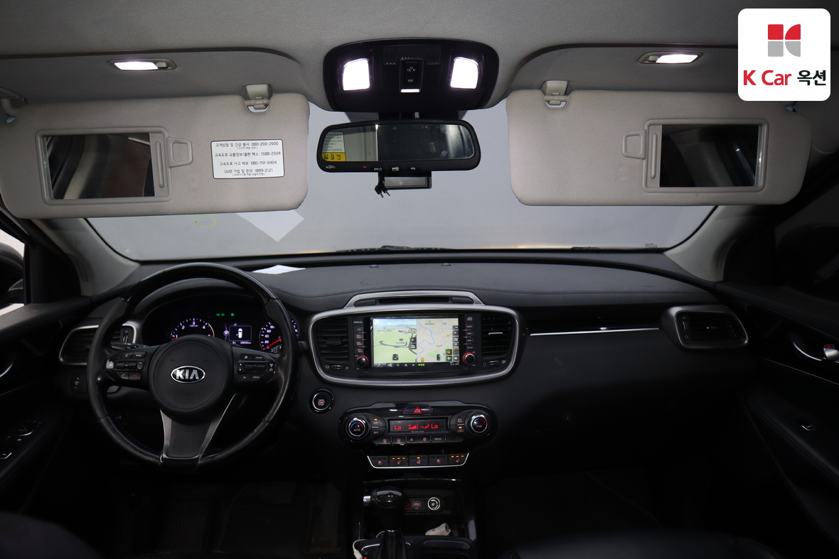 كيا سورينتو 2015 - صورة 3