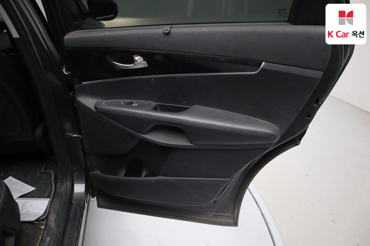 كيا سورينتو 2015 - صورة 28