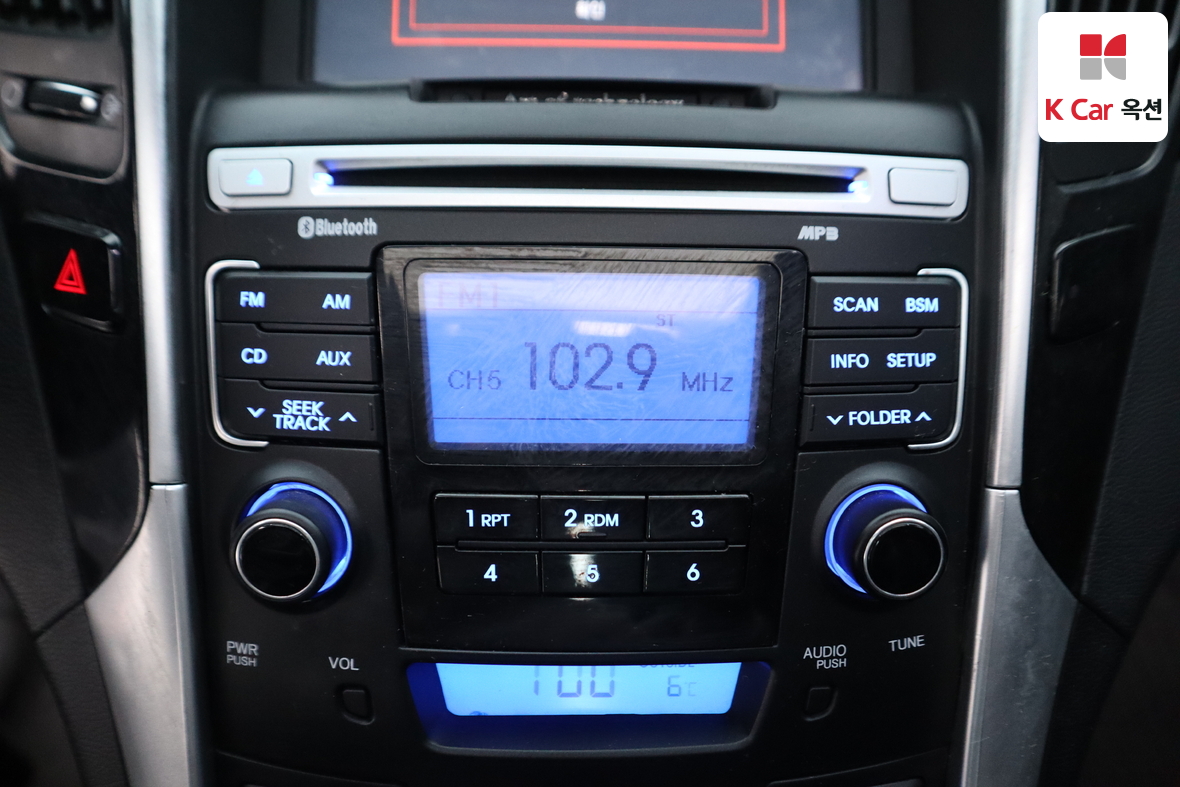 Hyundai Sonata 2011 - Image 15