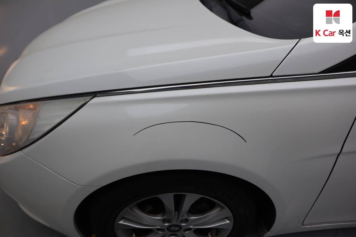 Hyundai Sonata 2011 - Image 41