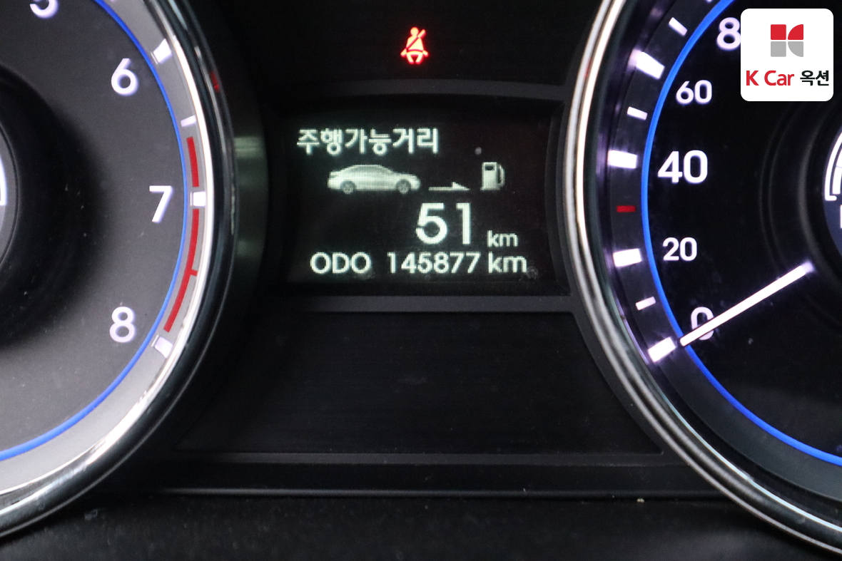 Hyundai Sonata 2011 - Image 4