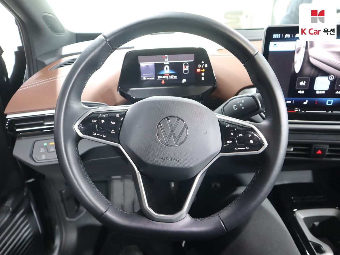 VOLKSWAGEN ID5 - 10