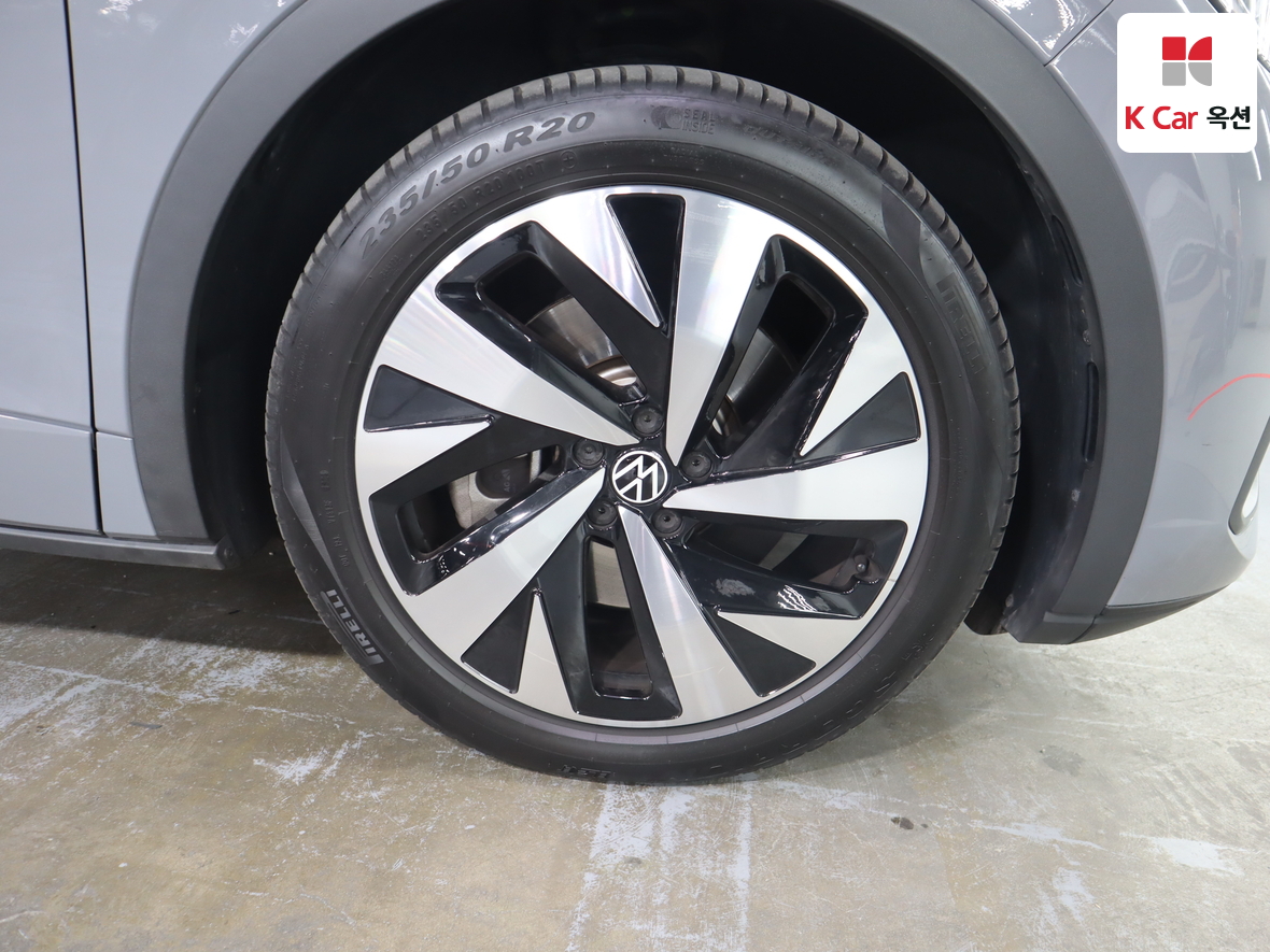 VOLKSWAGEN ID5 - 53