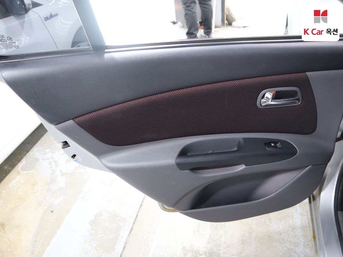 كيا برايد 2010 - صورة 21