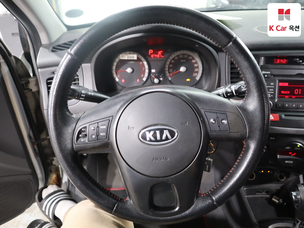 كيا برايد 2010 - صورة 10