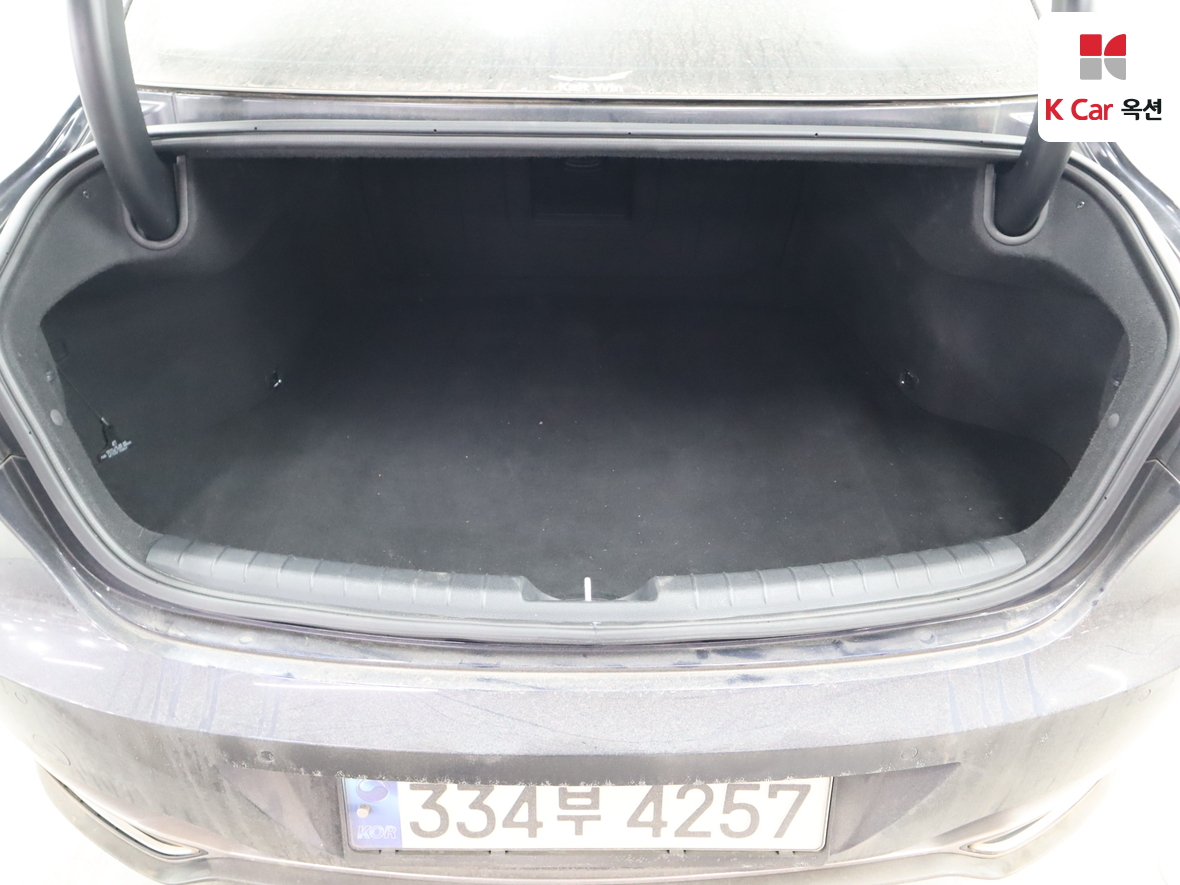 هيونداي جرانجر 2021 - صورة 25