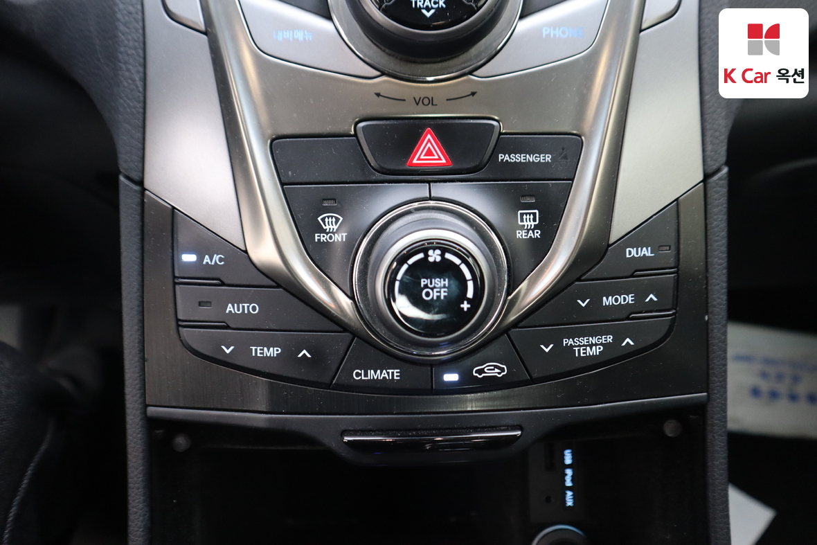 Hyundai AZERA 2013 - Image 15