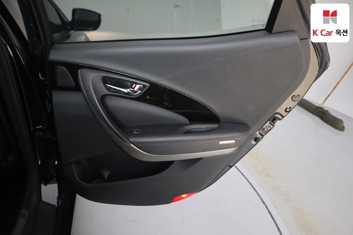 Hyundai AZERA 2013 - Image 25