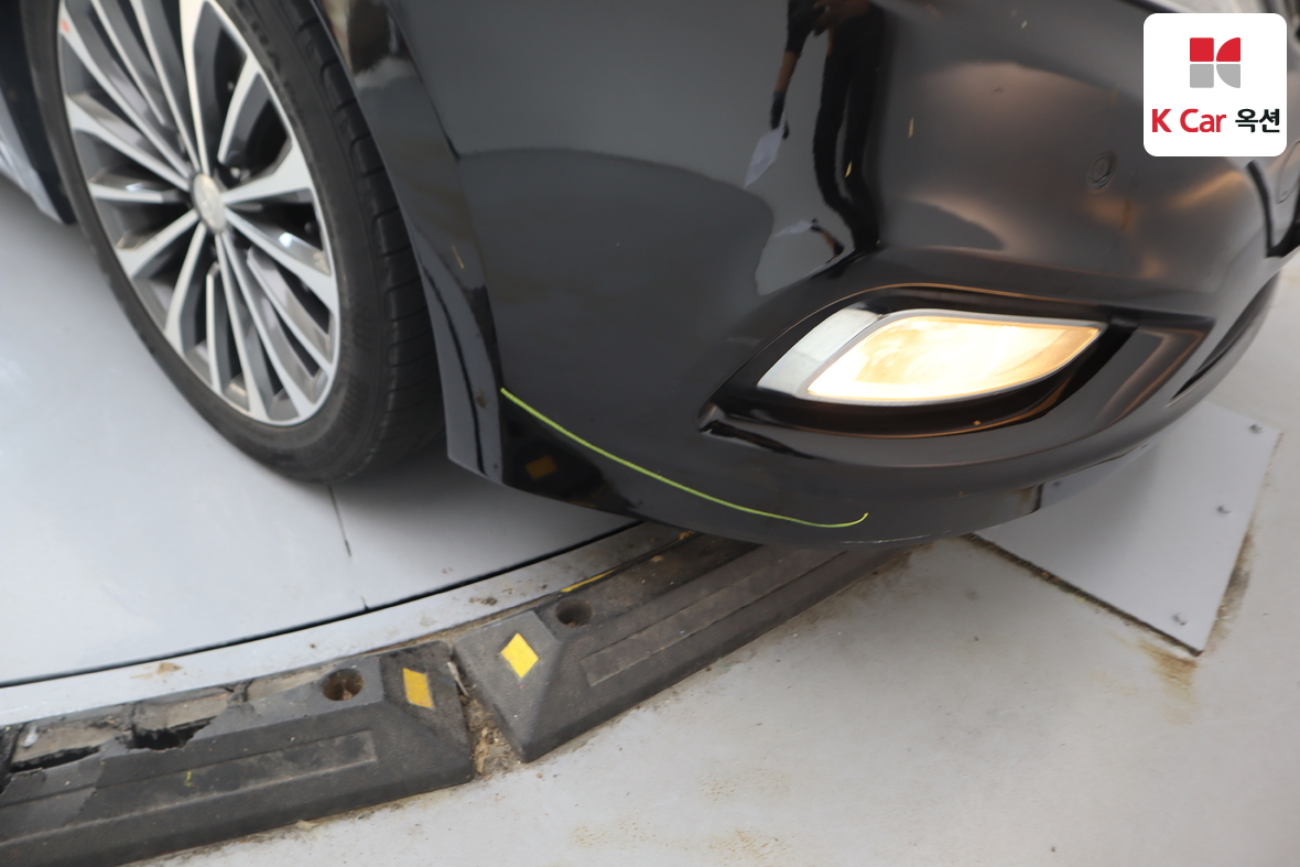 Hyundai AZERA 2013 - Image 38