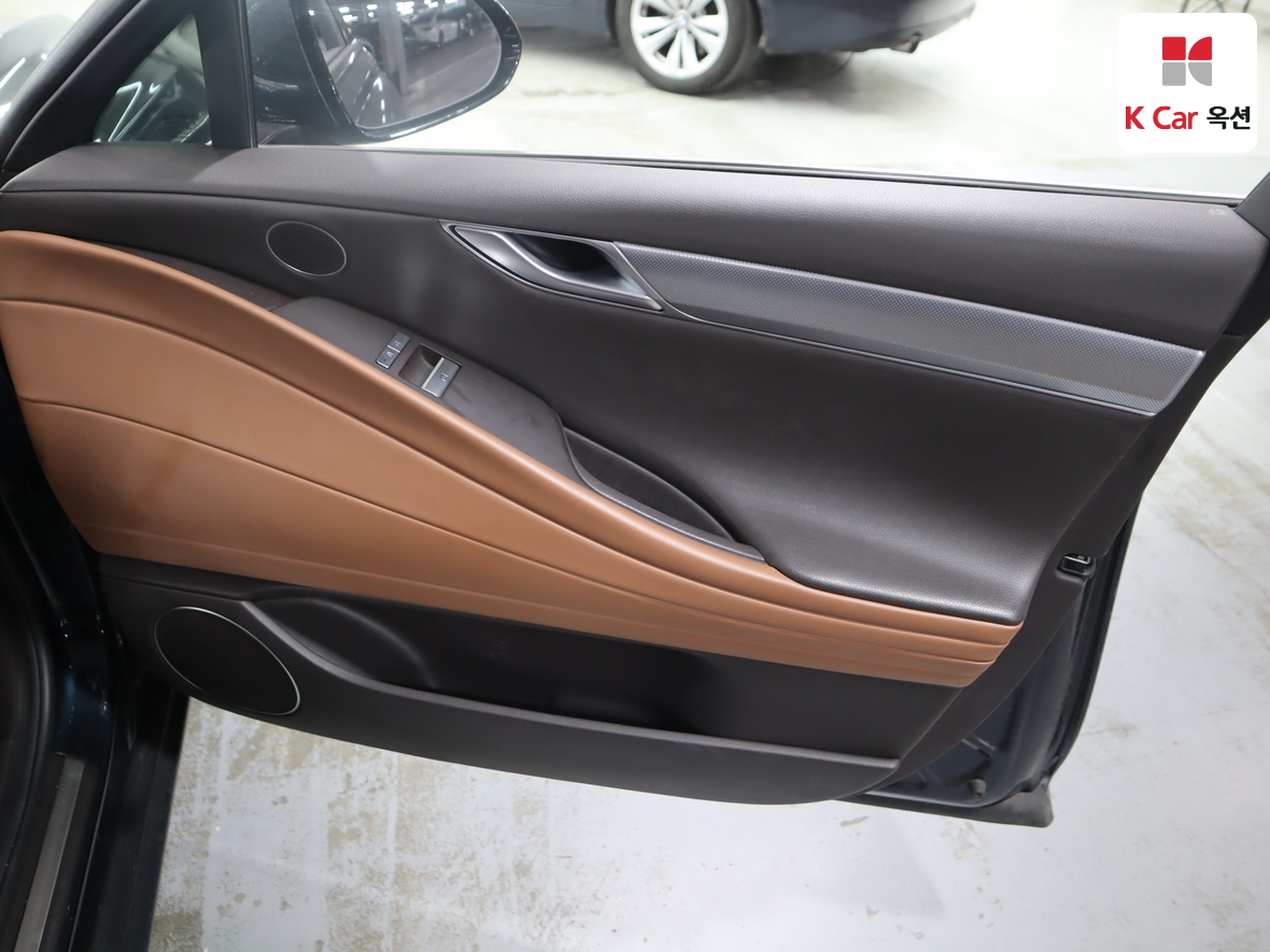 Genesis G80 2021 - Image 28