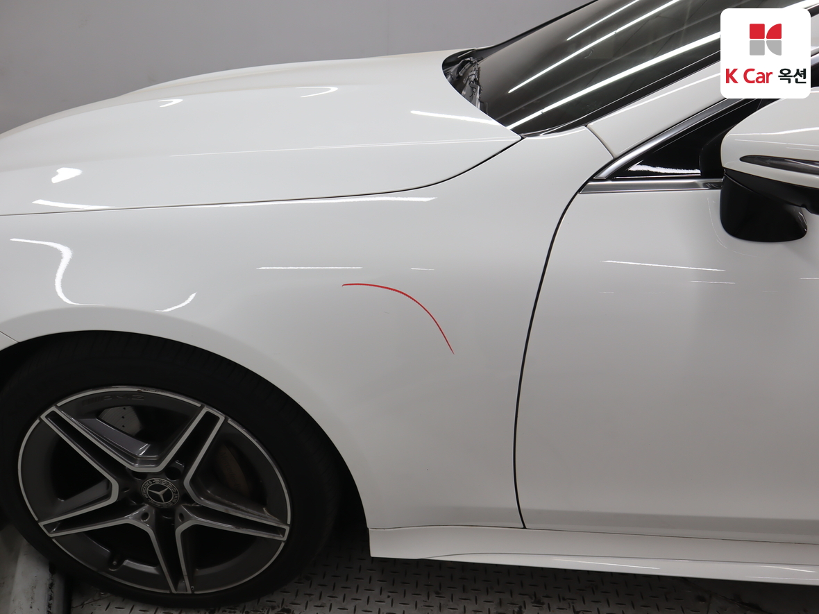 مرسيدس بنز CLS 2023 - صورة 41