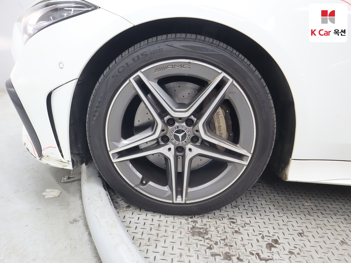 مرسيدس بنز CLS 2023 - صورة 50