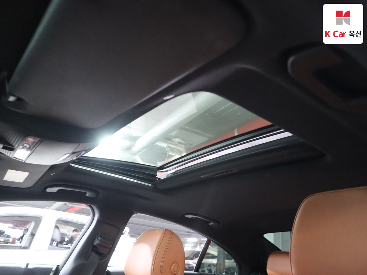 مرسيدس بنز CLS 2023 - صورة 23