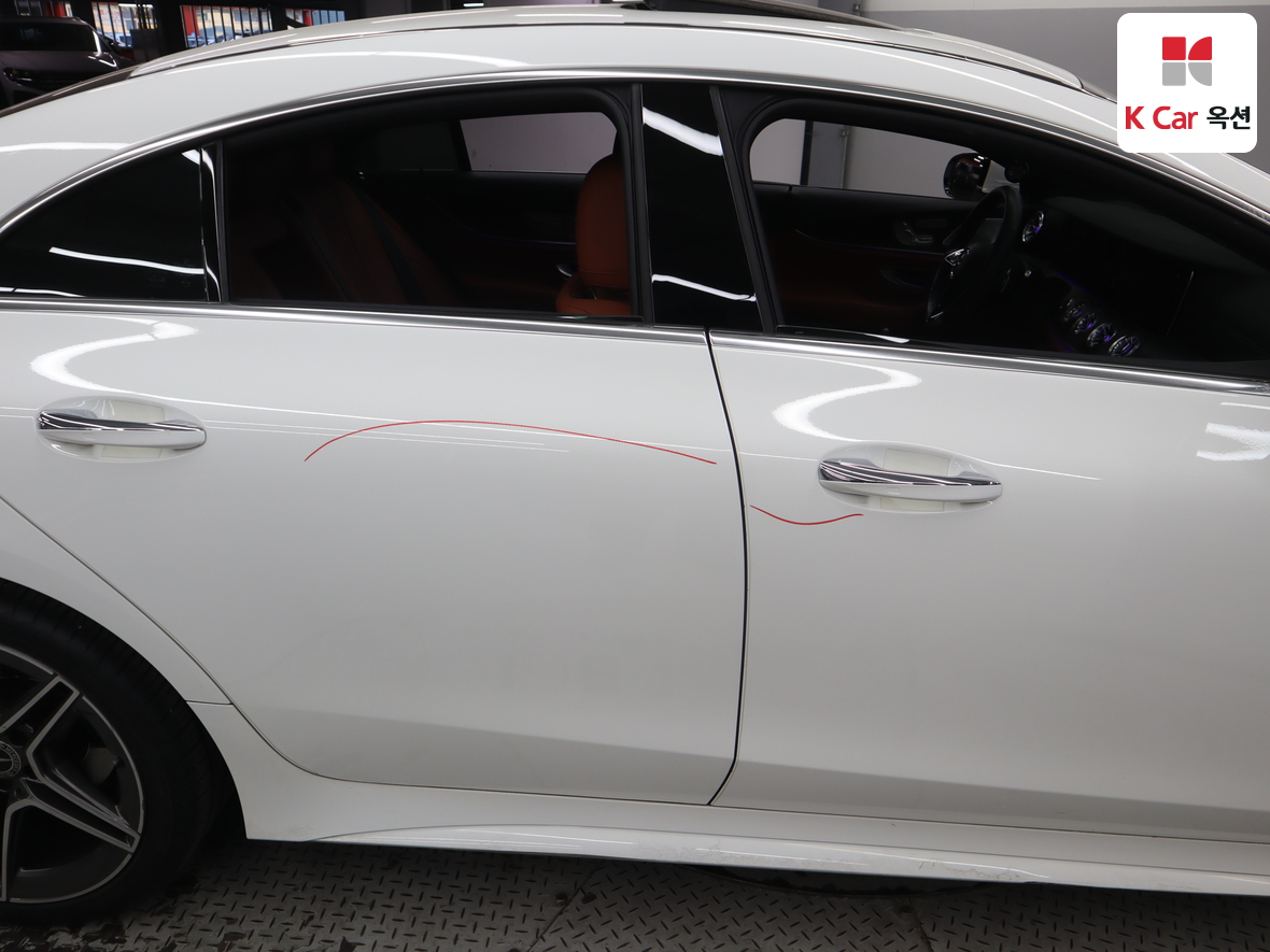 مرسيدس بنز CLS 2023 - صورة 46