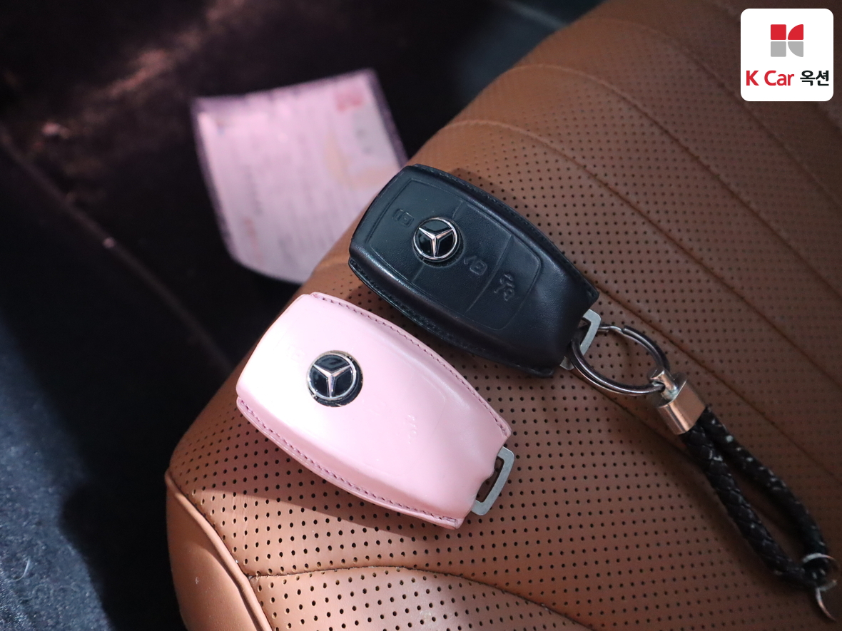 مرسيدس بنز CLS 2023 - صورة 18