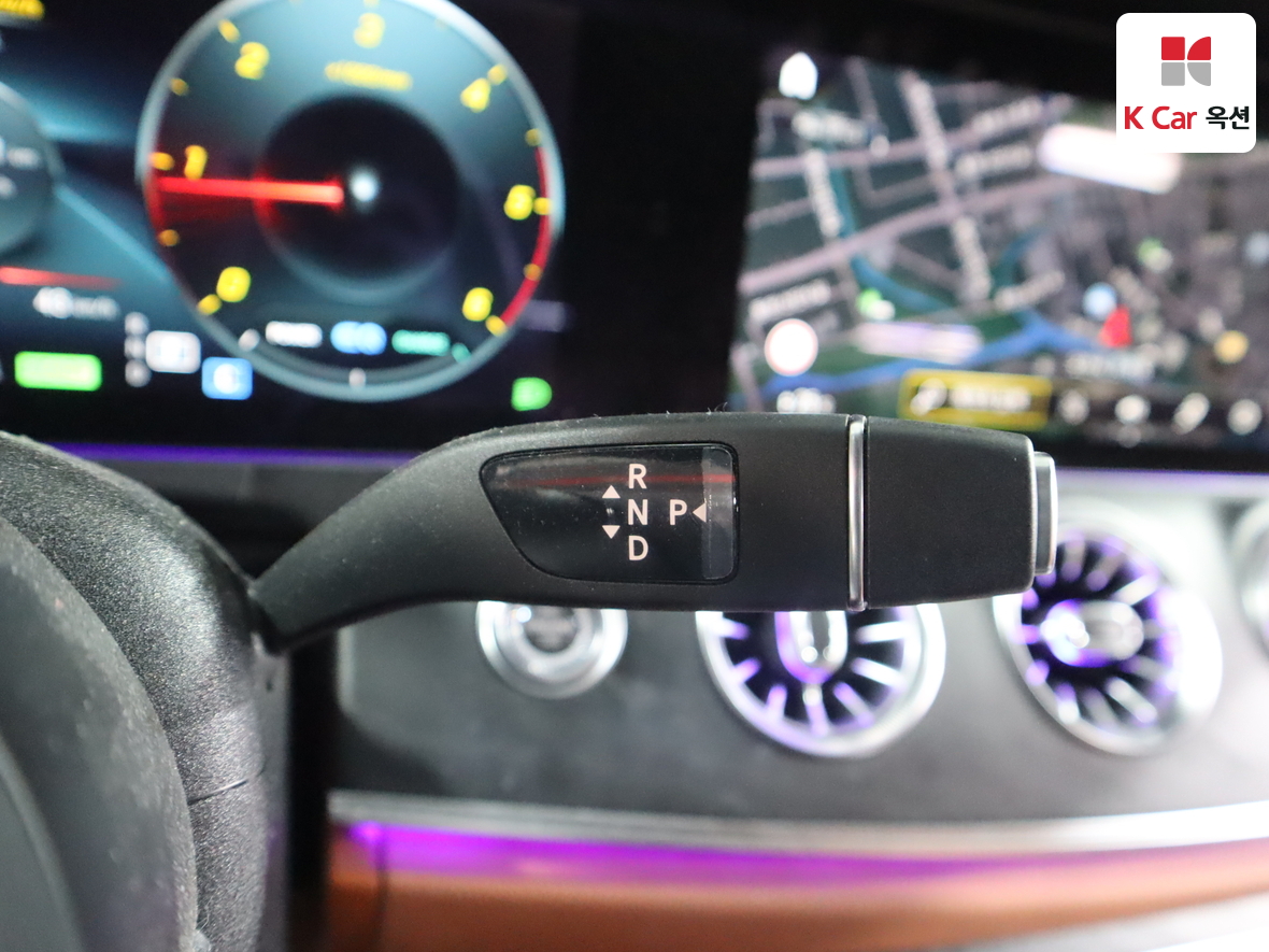 مرسيدس بنز CLS 2023 - صورة 17