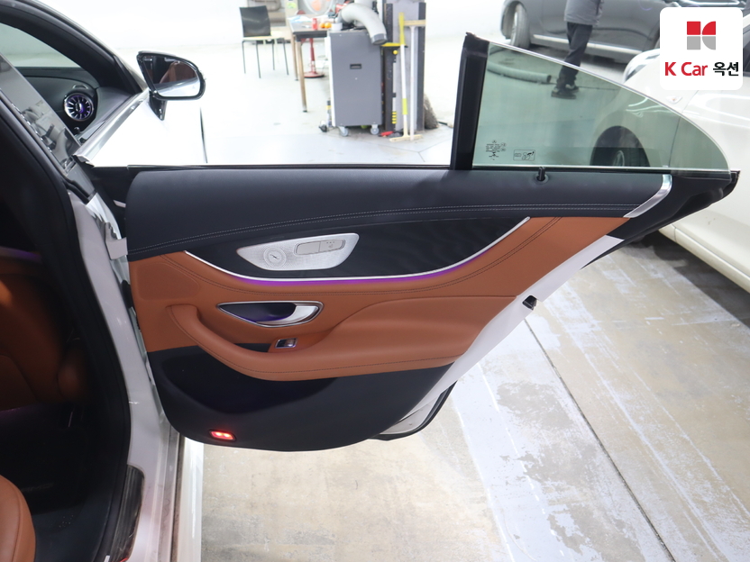 مرسيدس - CLS 300d - Image 30