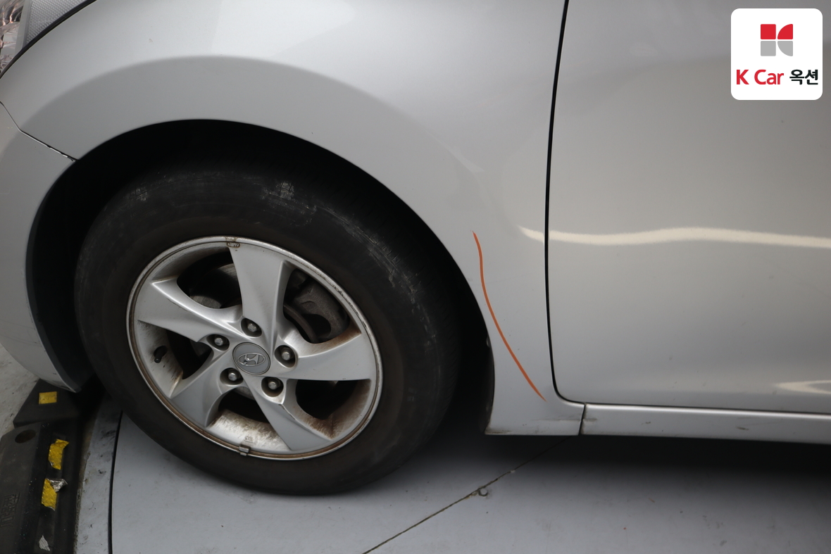 Hyundai Elantra 2012 - Image 37