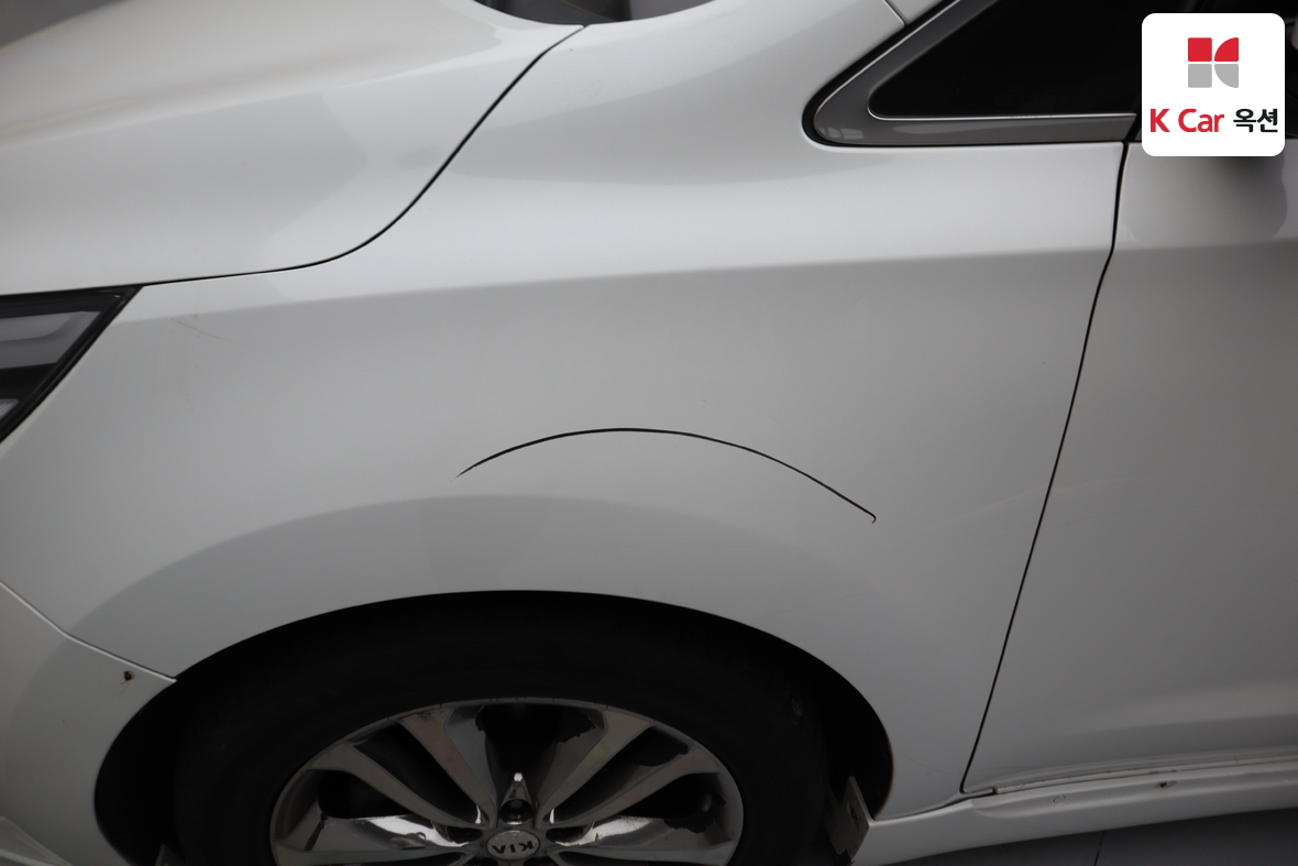 كيا نيو كارنيفال 2017 - صورة 47