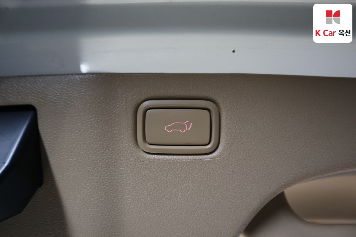 كيا نيو كارنيفال 2017 - صورة 31