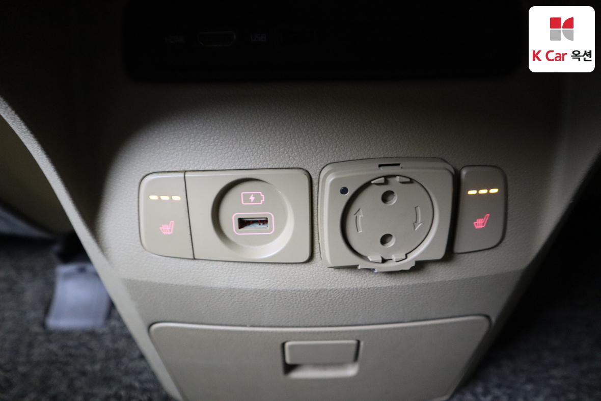 كيا نيو كارنيفال 2017 - صورة 25