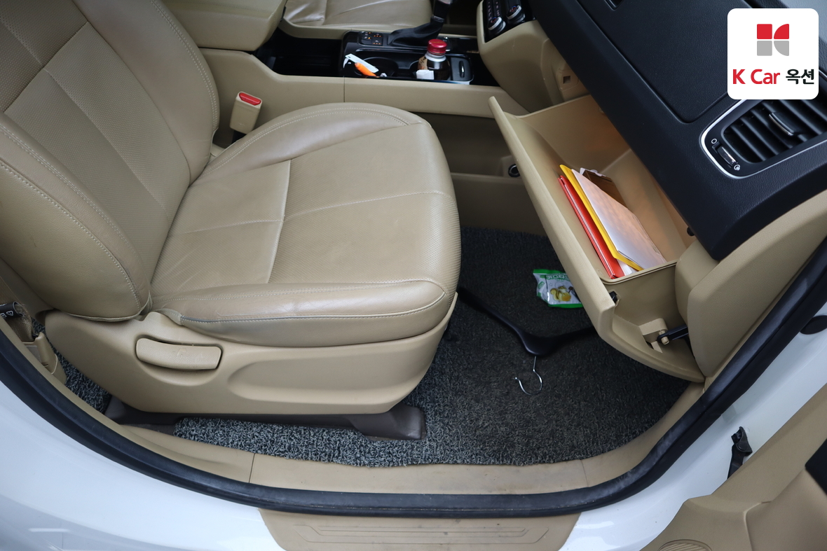 Kia New Carnival 2018 - Image 32