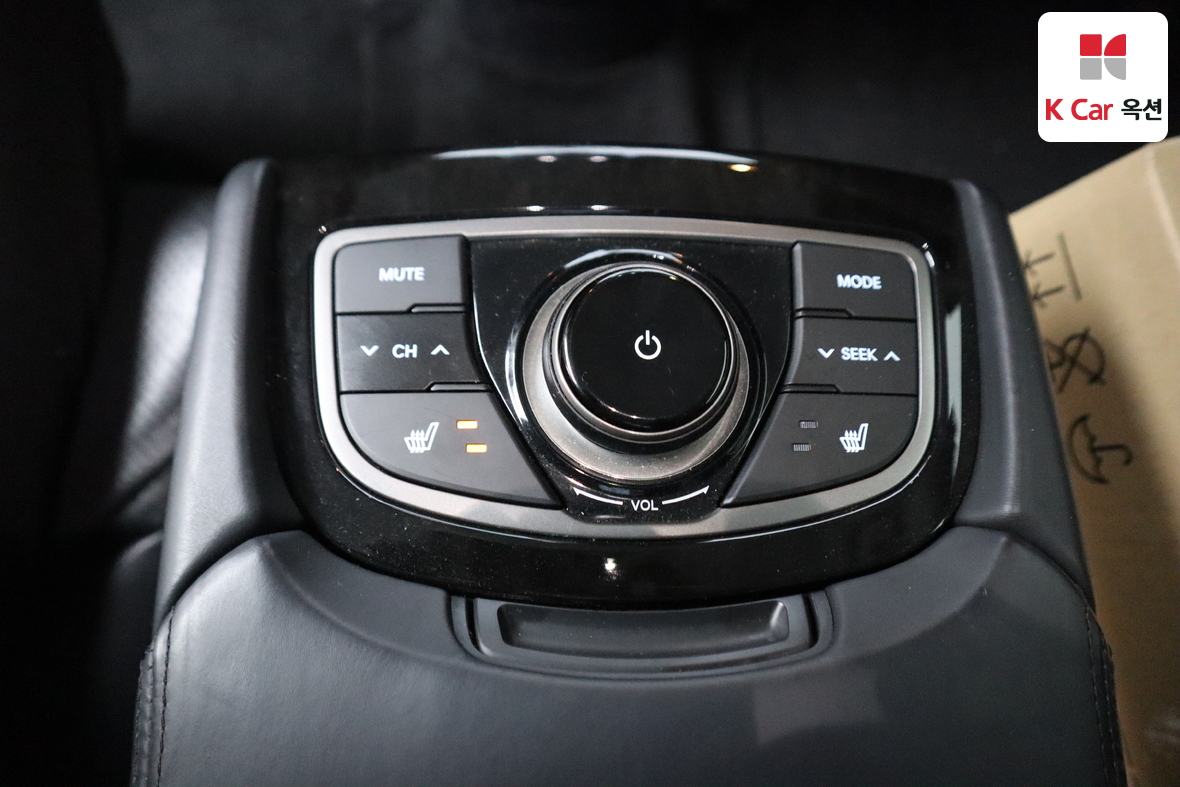 هيونداي أزيرا 2012 - صورة 23