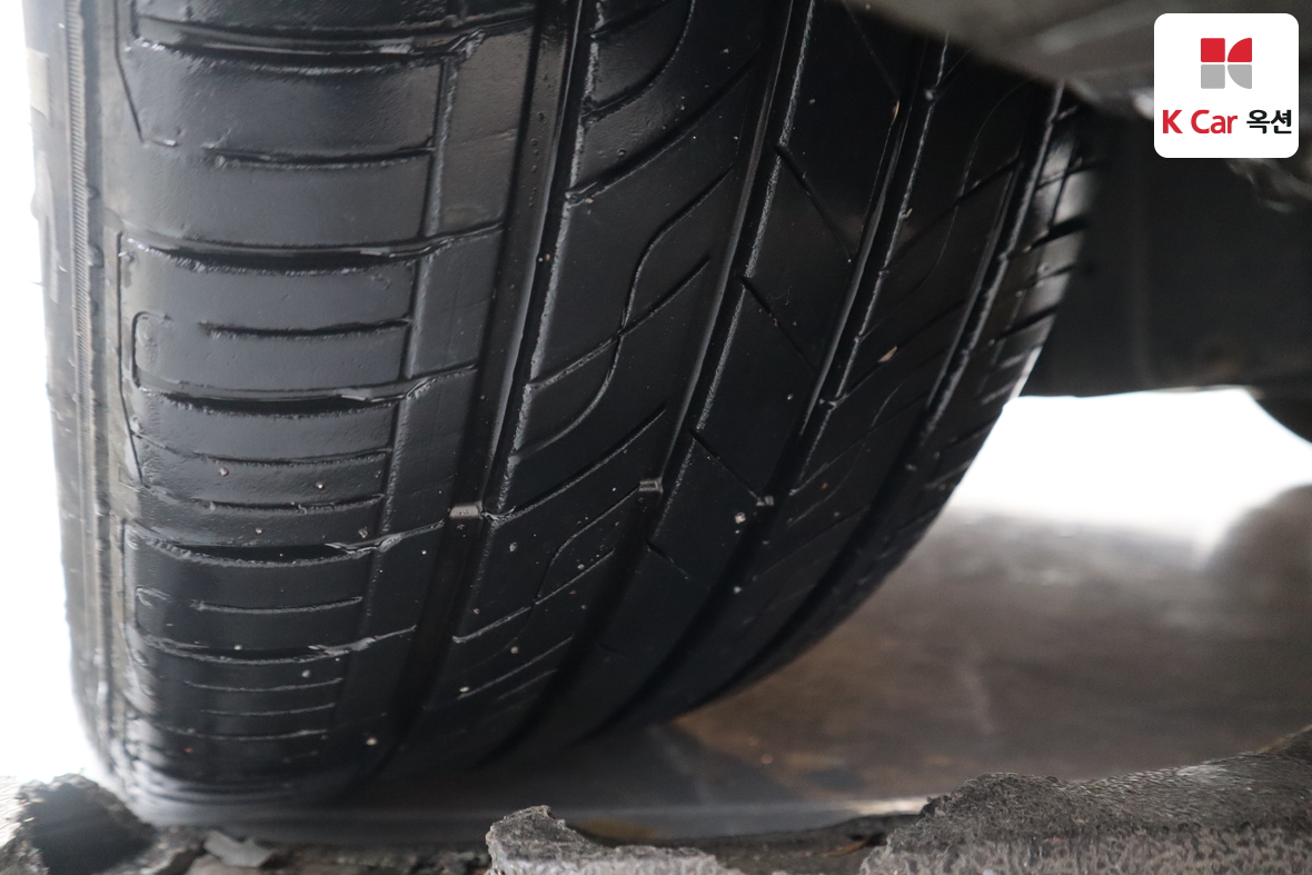 هيونداي أزيرا 2012 - صورة 32