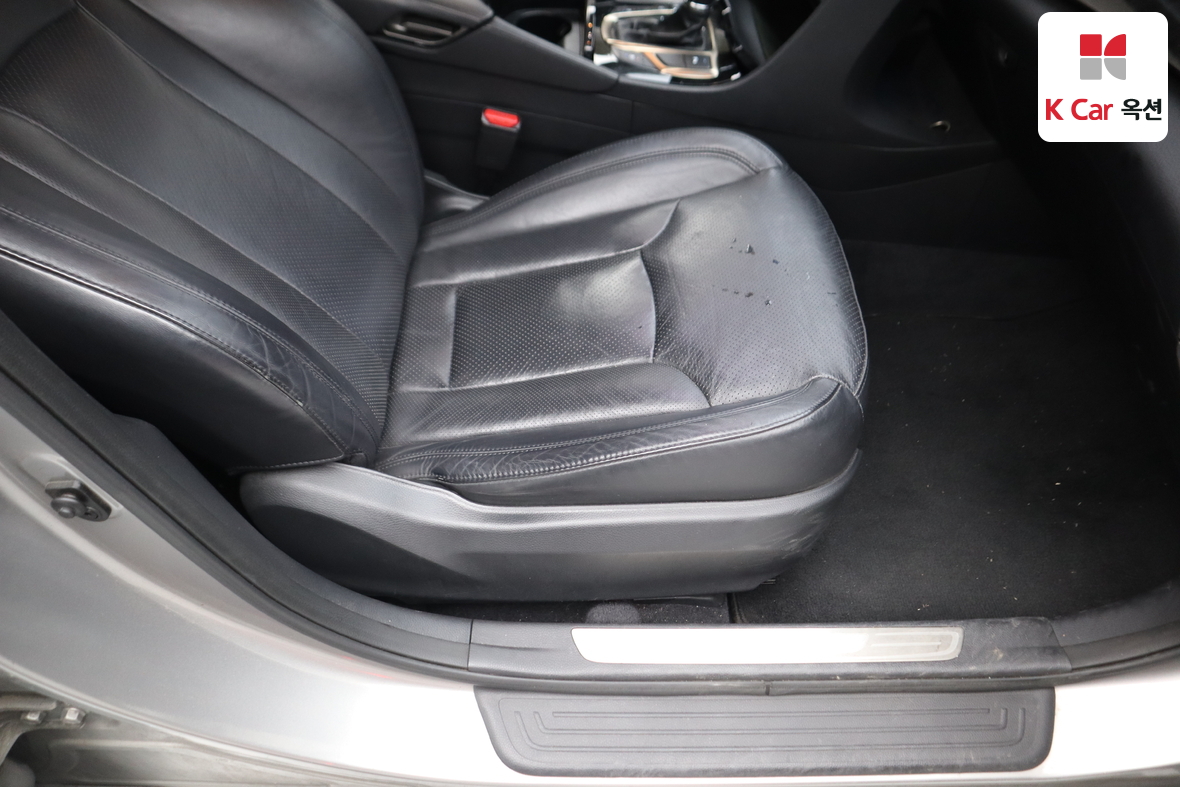 هيونداي أزيرا 2012 - صورة 29