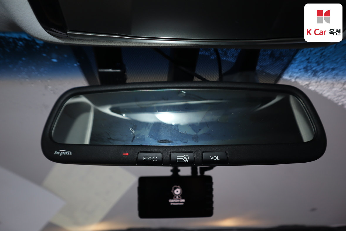 هيونداي أزيرا 2012 - صورة 12