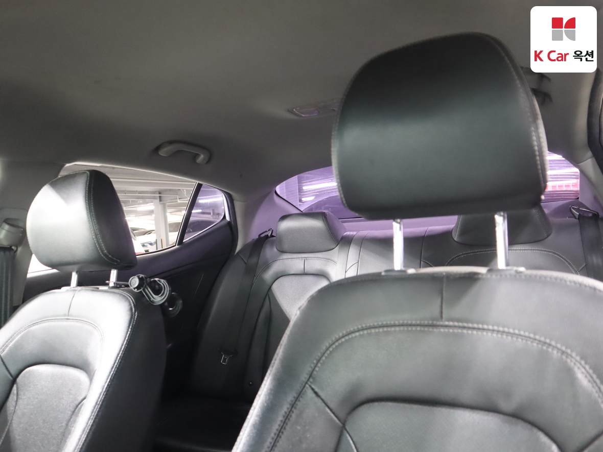 Kia K5 2013 - Image 19