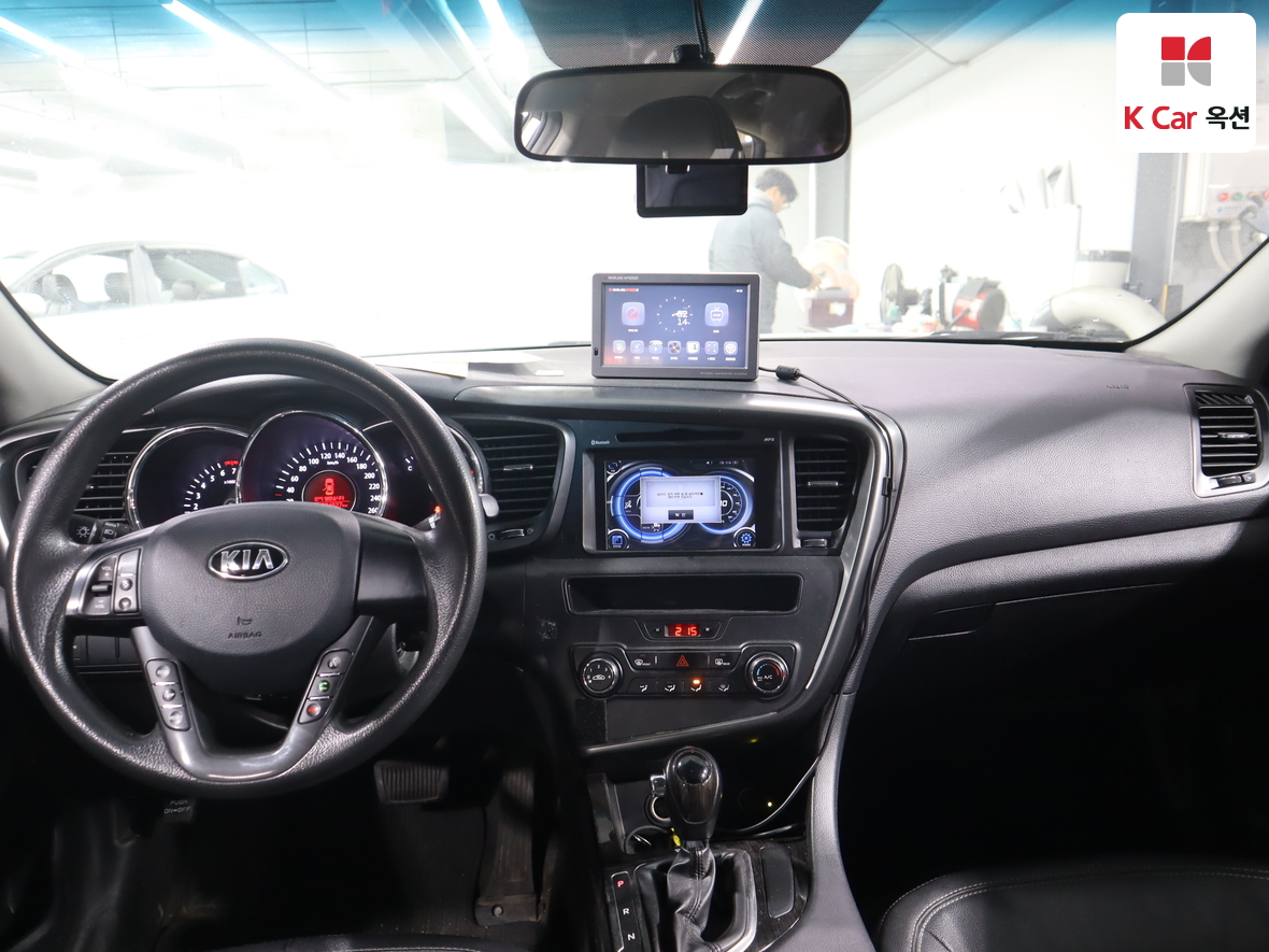 Kia K5 2013 - Image 3