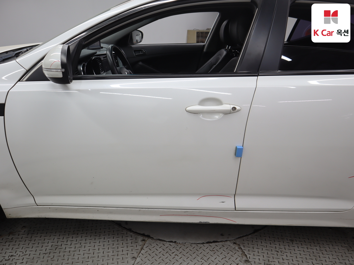 Kia K5 2013 - Image 37