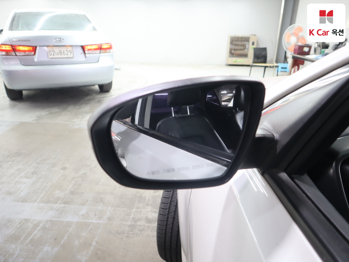 Kia K5 2013 - Image 21