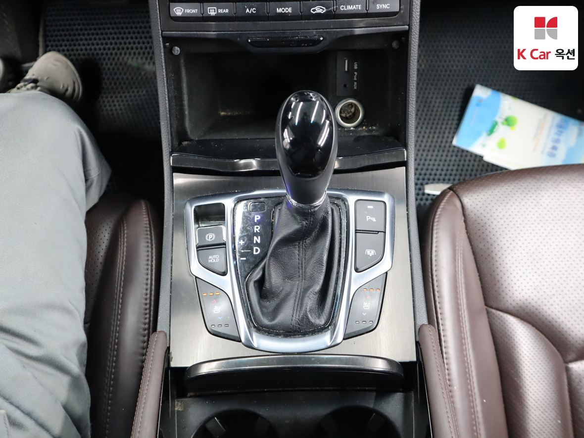 Hyundai AZERA 2016 - Image 17