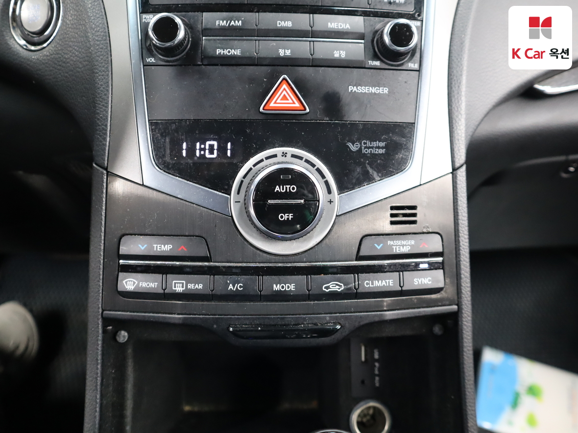 Hyundai AZERA 2016 - Image 16