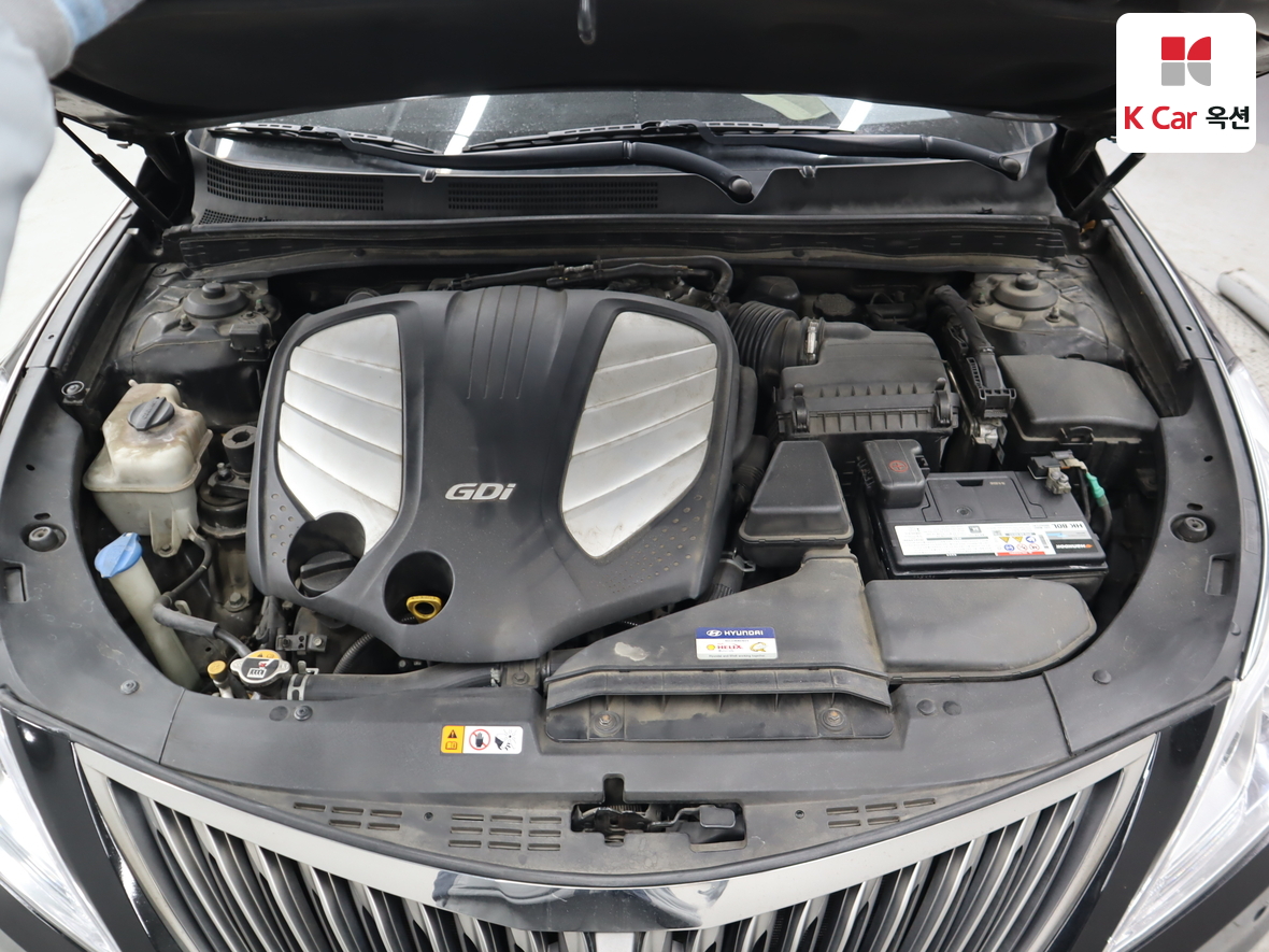 Hyundai AZERA 2016 - Image 35