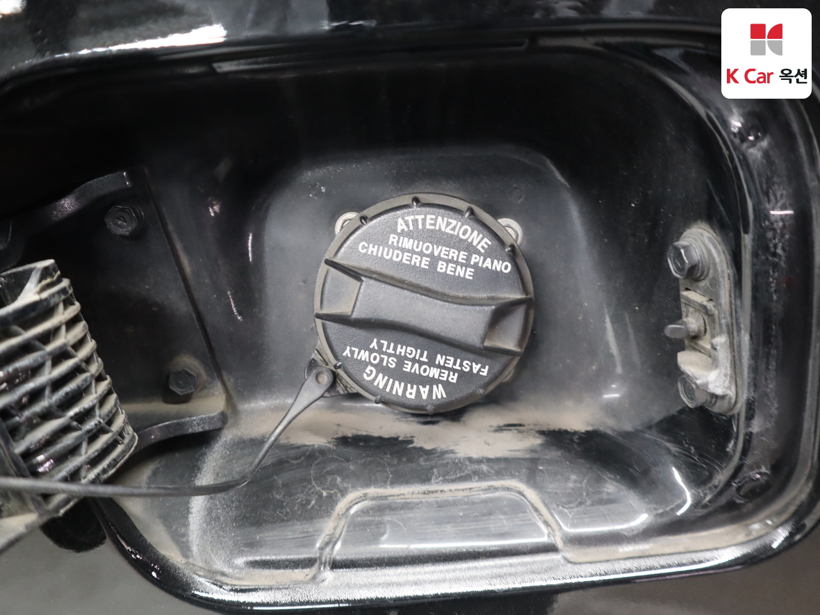 Hyundai AZERA 2016 - Image 27